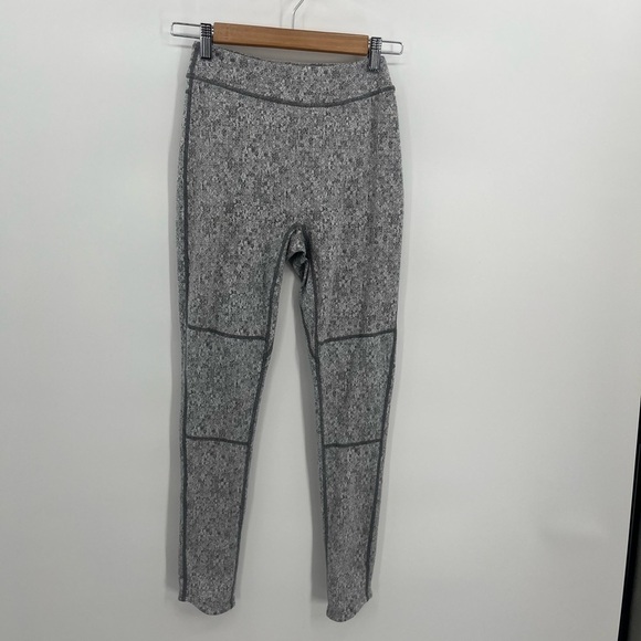 Gymshark Dry S Grey White Heather Yoga Workout Leggings - Picture 2 of 11
